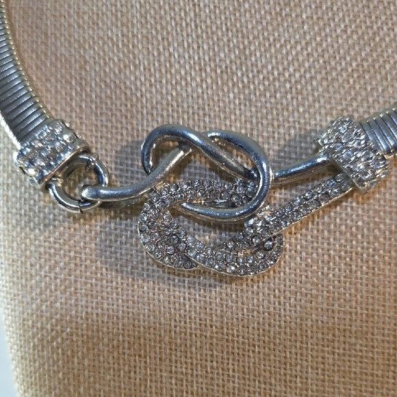 Vintage Omega Love Lnot Rhinestone Necklace Silver Tone Collar Choker - Picture 3 of 5